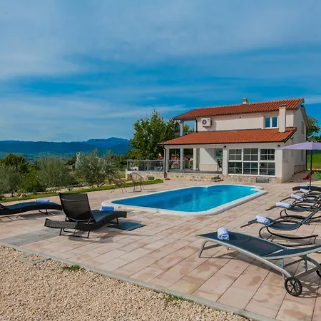 Jakov I Filip Imotski