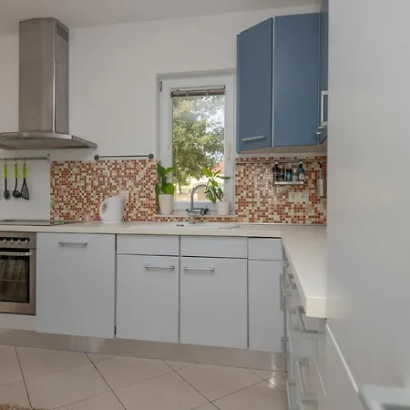 Jakov I Filip * Imotski