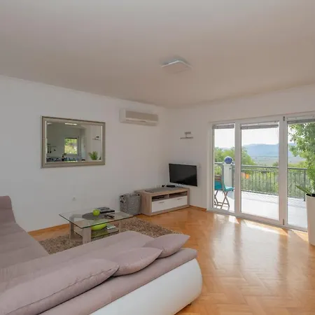 Jakov I Filip Imotski