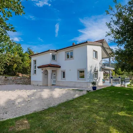 Jakov I Filip Villa Imotski